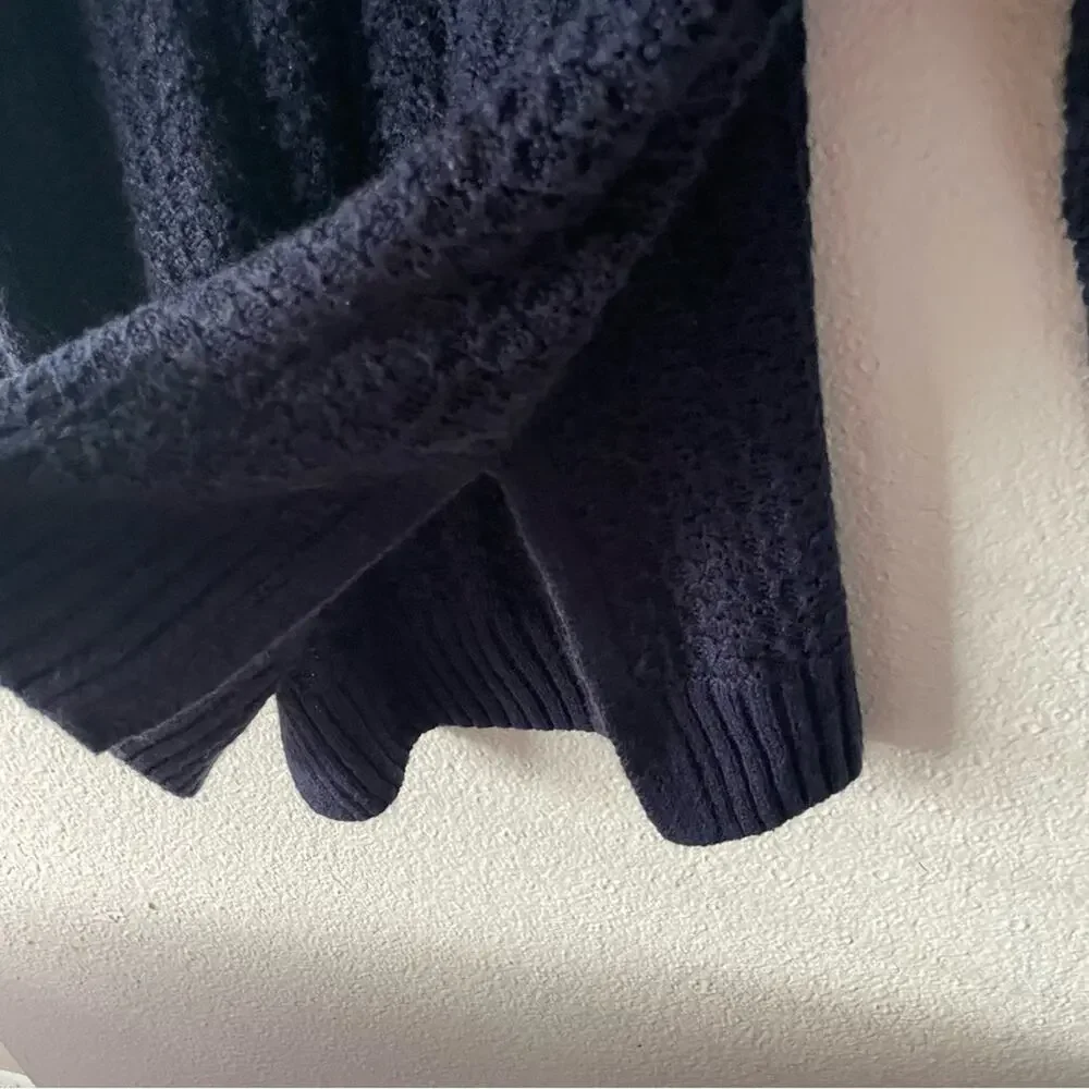 Navy Turtleneck Sweater Color Block Chunky Knit Soft & Cozy Size small